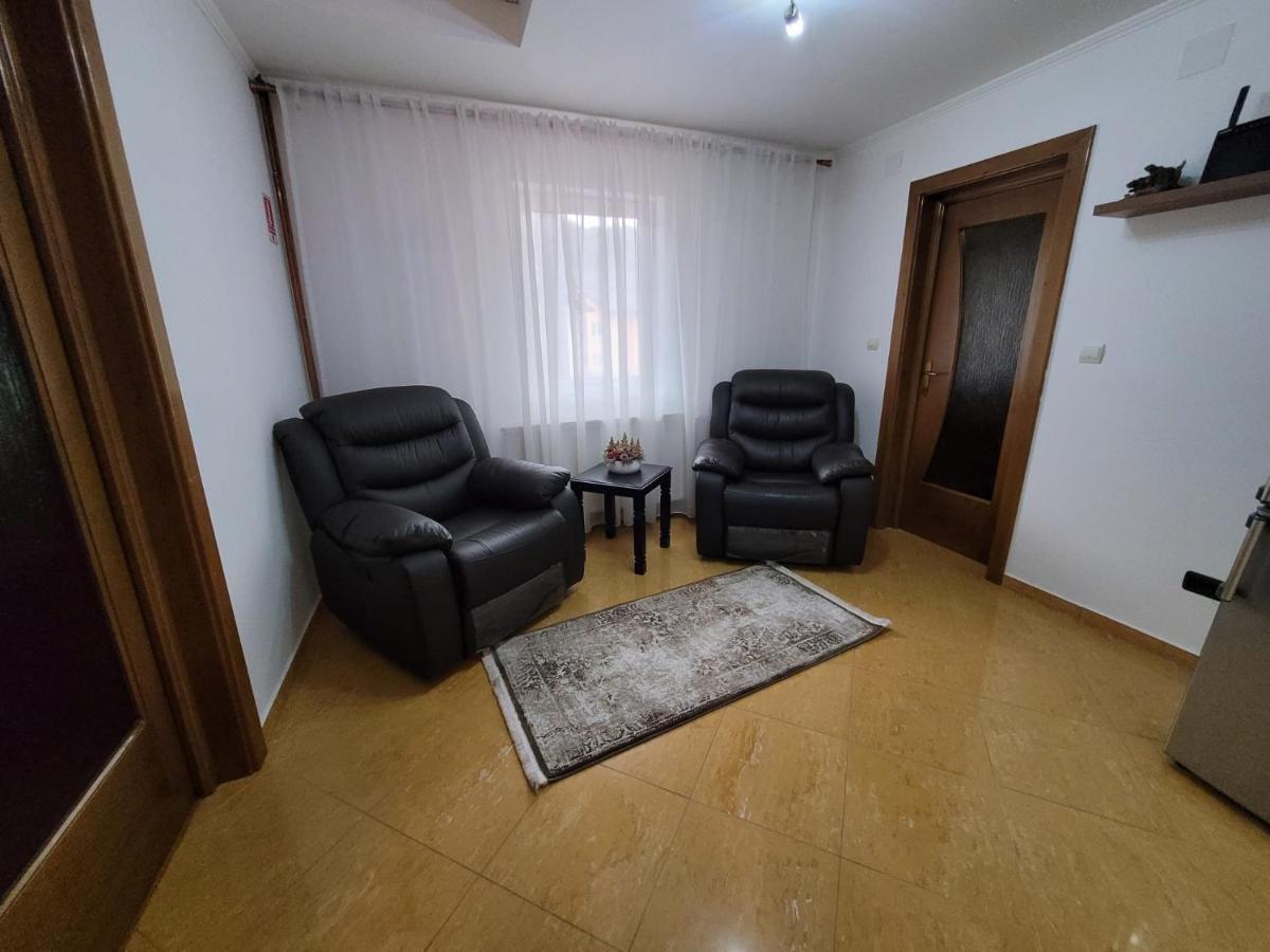 Villa Mery Moisei Buitenkant foto